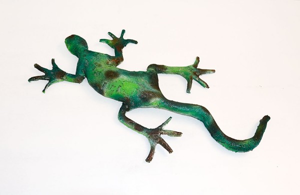 Lizard - work of Rachel- wire mesh sculpture