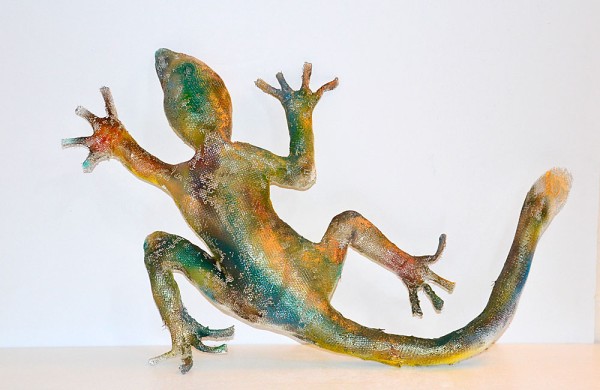 Lizard from wire mesh - Work of Braha - metal sculpture