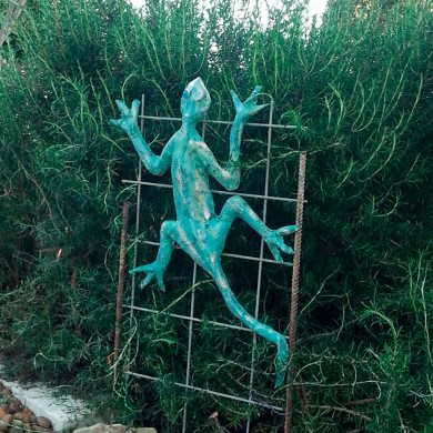 Lizard---Salit- wire mesh sculpture